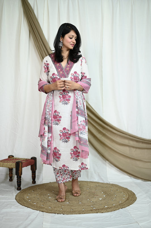 Avanti Handblock Cotton Suit Set