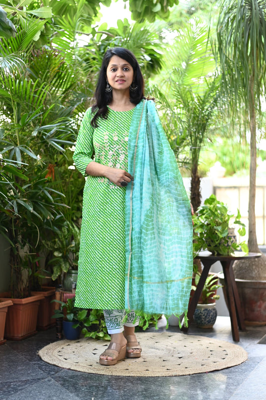 Green Lehariya Cotton Suit Set
