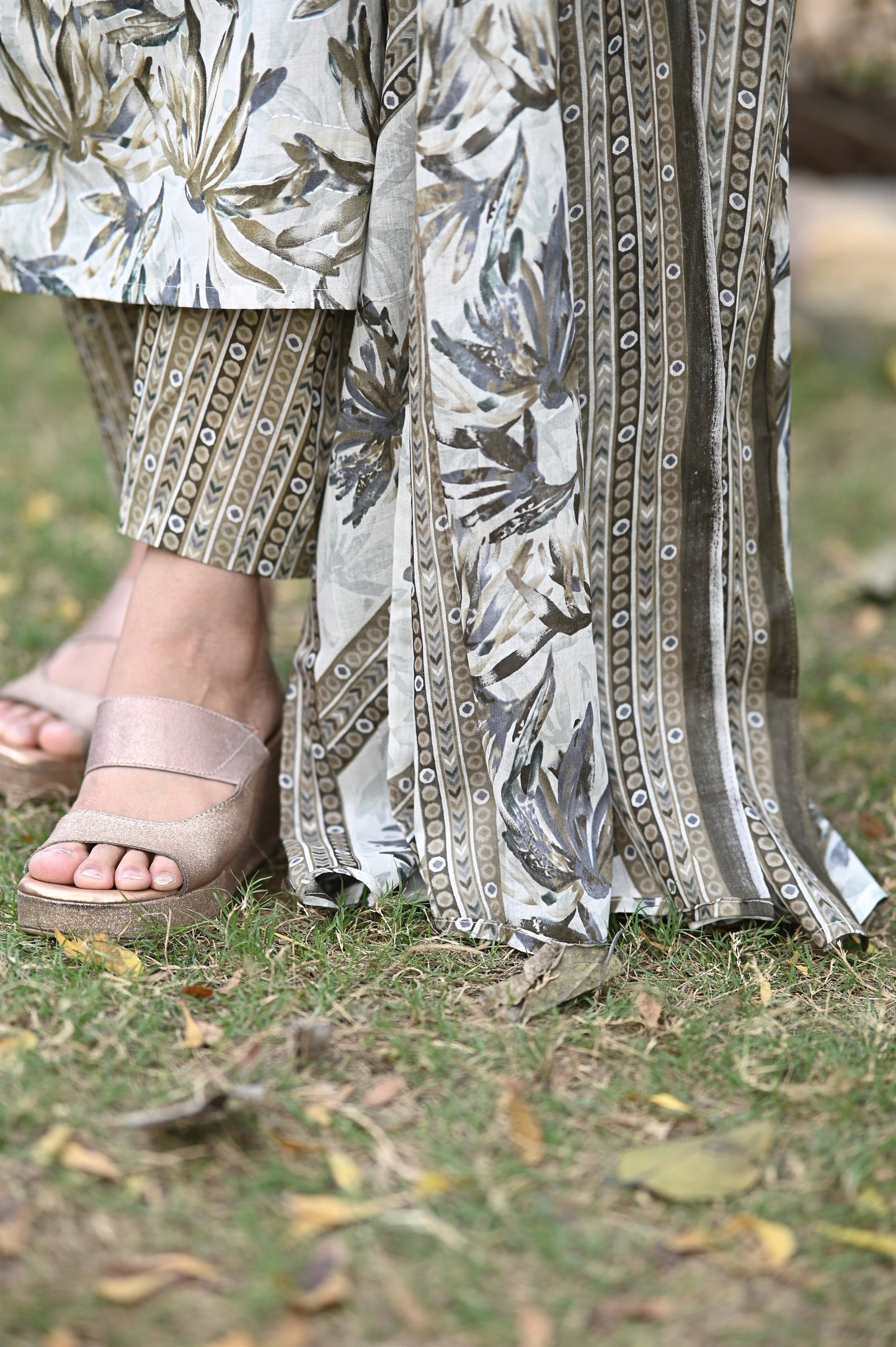 Harita Cotton Suit Set