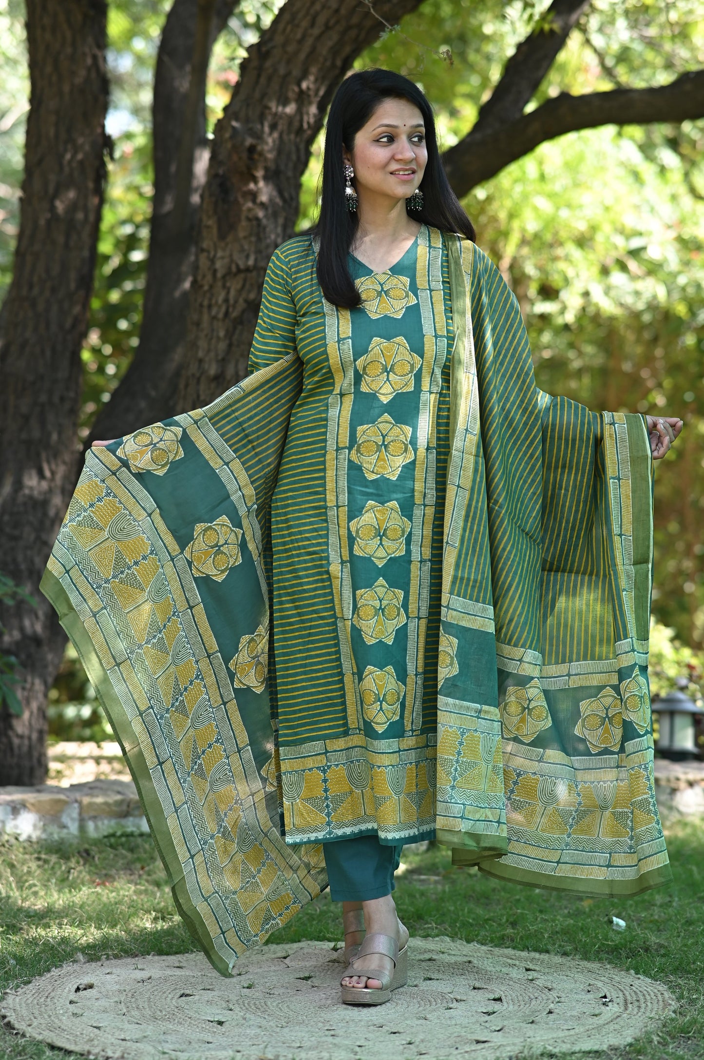 Brij Handbolck Yellow Green Cotton Suit Set