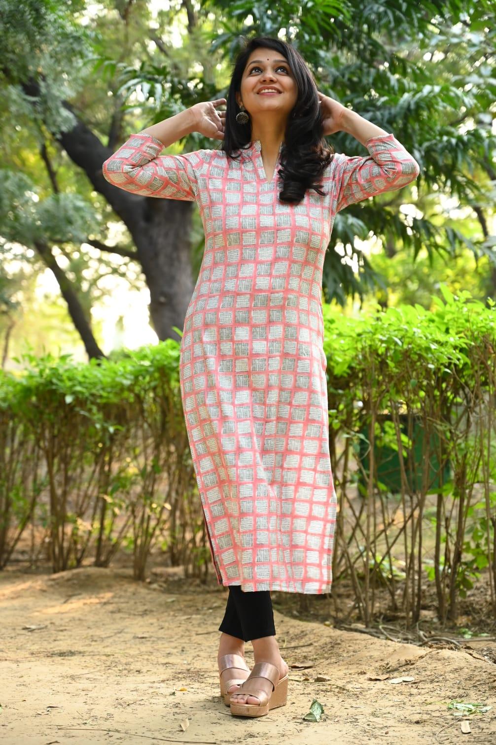 Two Tone Gold Print Capsule Rayon Kurti