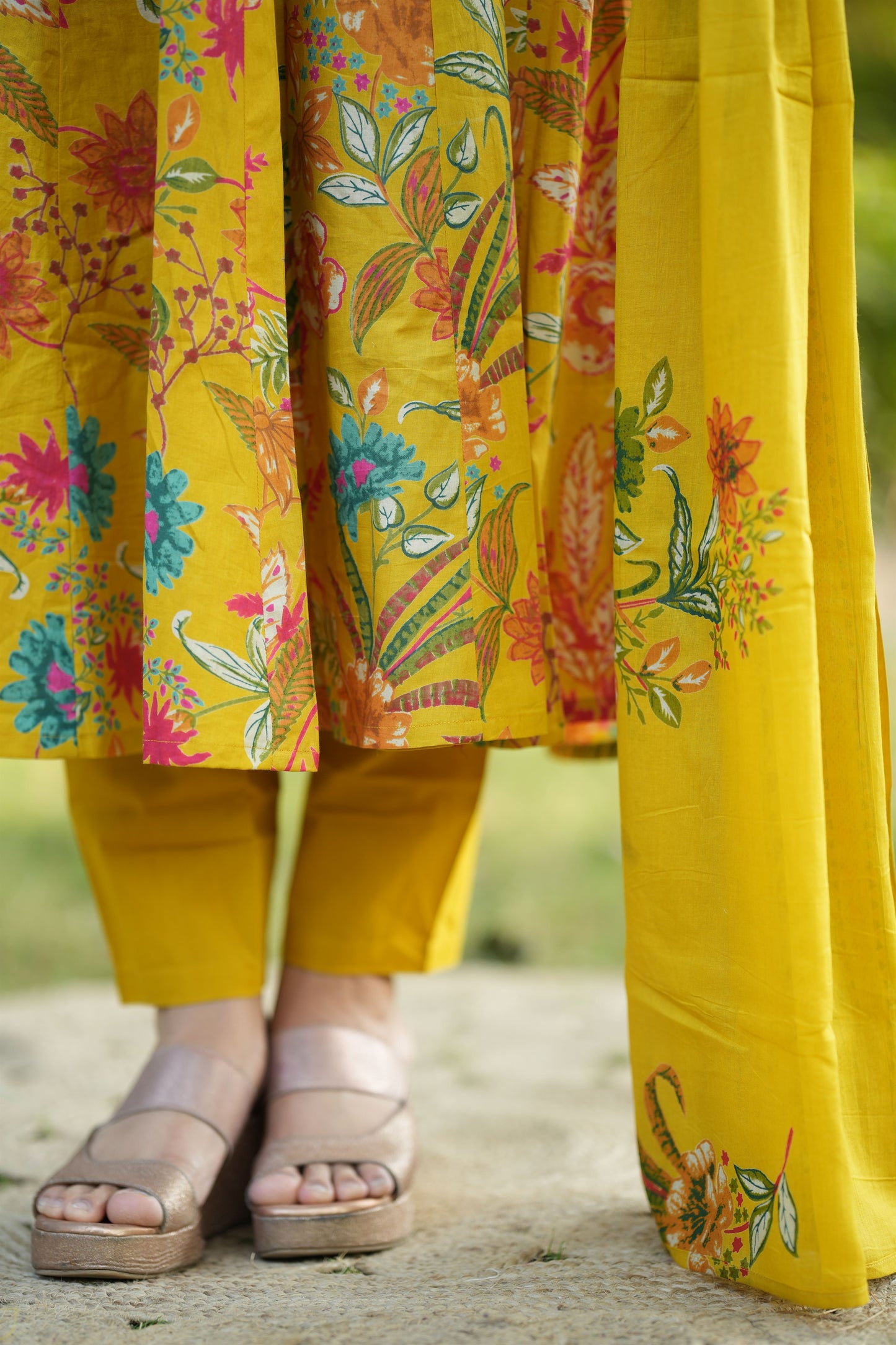 Vaidehi Cotton Anarkali Suit Set