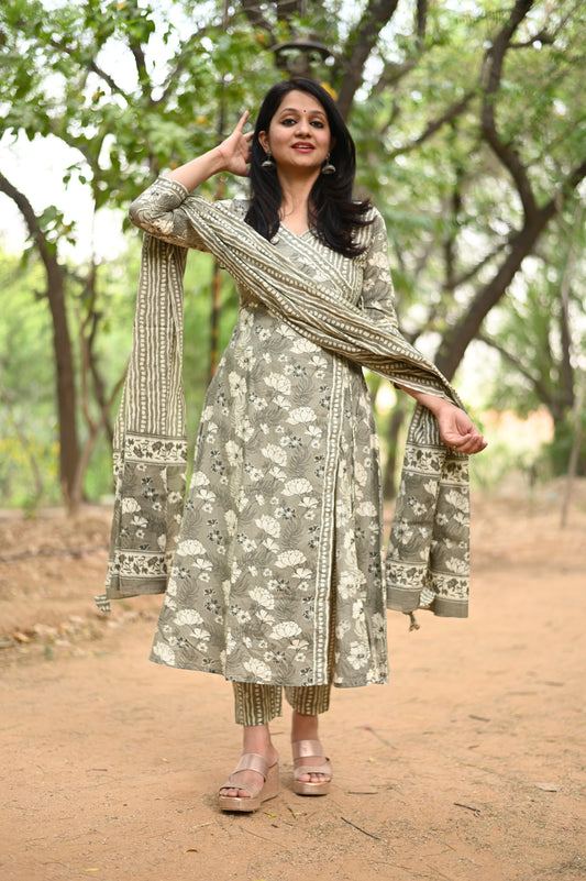 Gaargi A-Line Cotton Suit Set