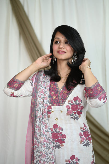 Avanti Handblock Cotton Suit Set