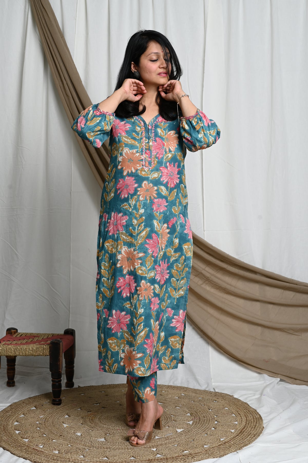 Resham cotton kurti pant set