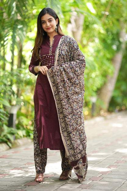 Maahi Kalamkari Cotton Suit Set