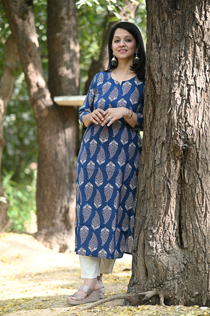 Blue Paisley Print Cotton Kurti