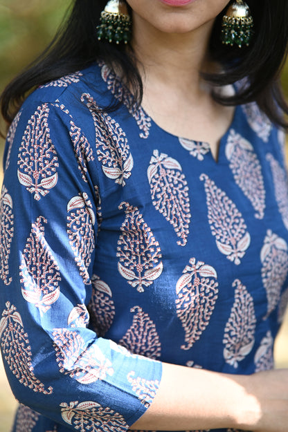 Blue Paisley Print Cotton Kurti