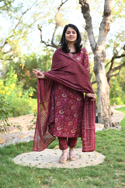 Mahira Floral Cotton Suit Set