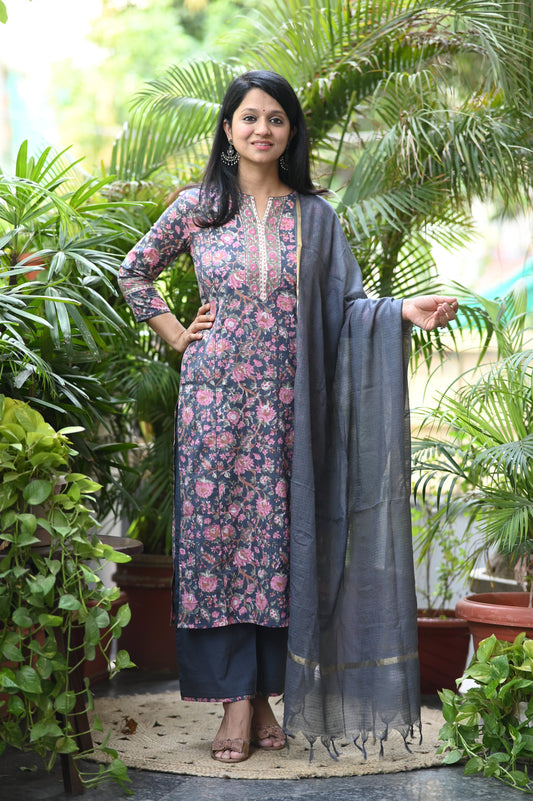 Jamuni Floral Cotton Handblock Suit Set