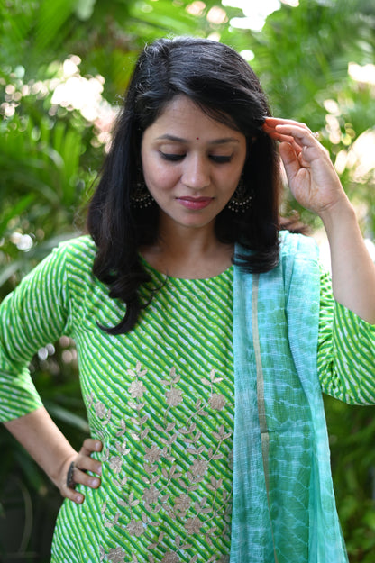 Green Lehariya Cotton Suit Set