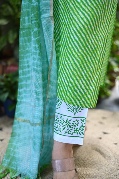 Green Lehariya Cotton Suit Set