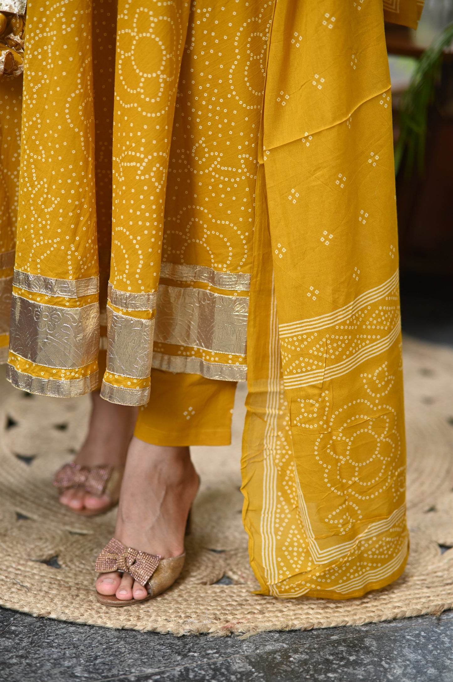 Kesarbandh Bandhani Anarkali Suit Set