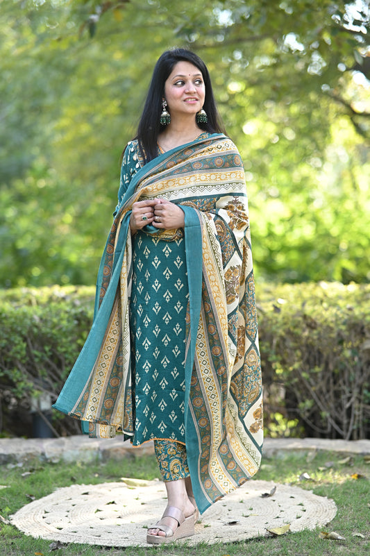 Gujrati Rama-Green Cotton Suit Set