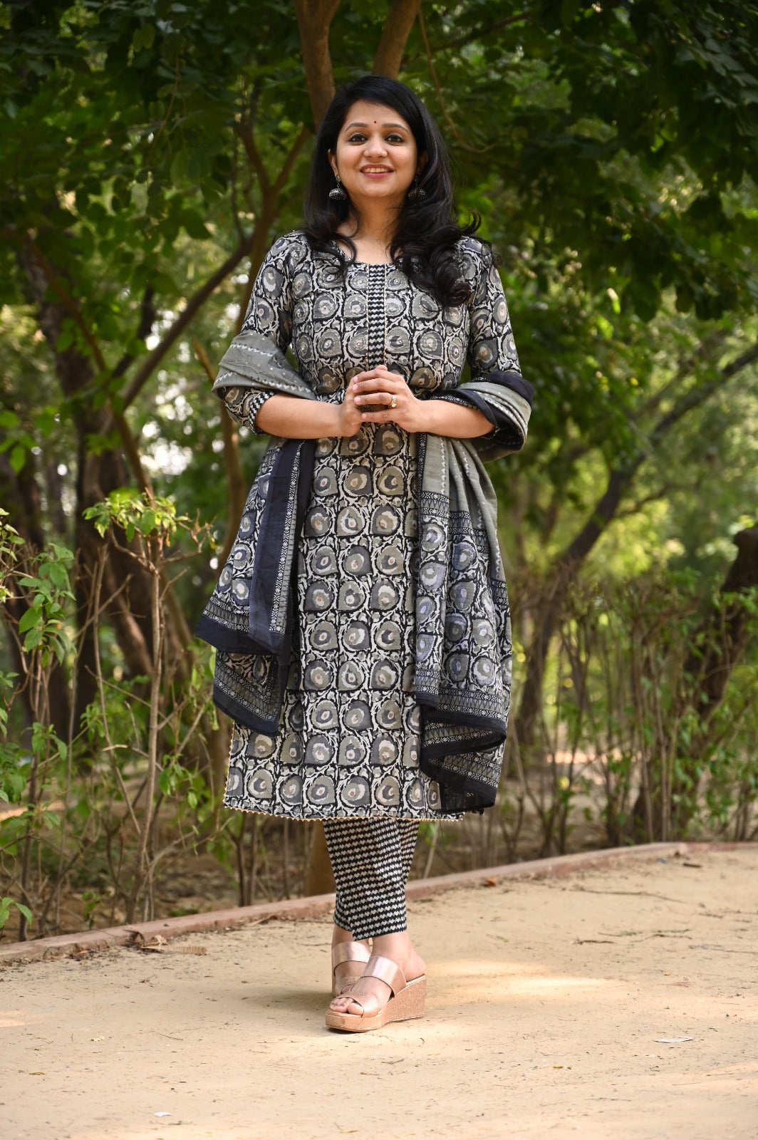 Pearl Muslin Silk Suit Set