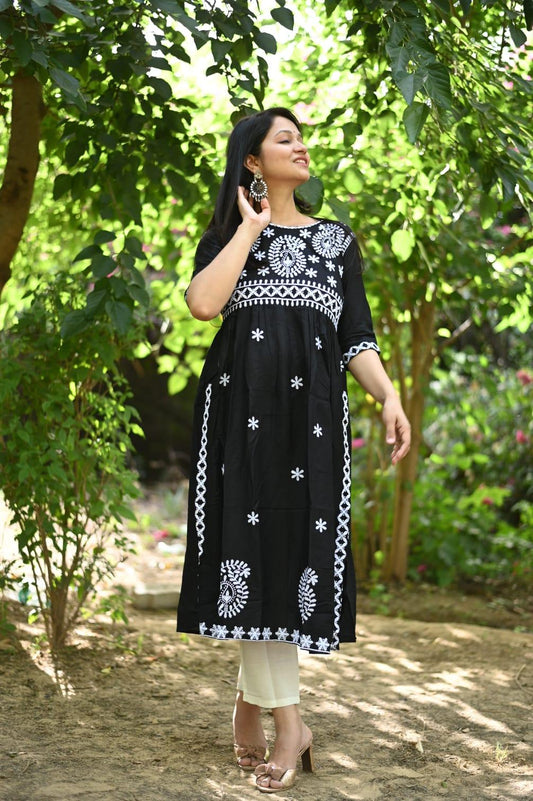 Nyra Cut Kurta & Pant Set
