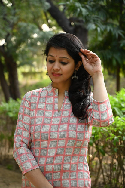 Two Tone Gold Print Capsule Rayon Kurti