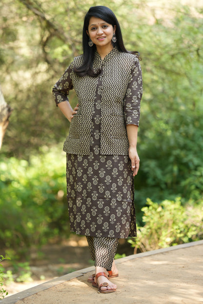 Navya Kurta Pant with Jacket Set