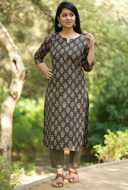 Navya Kurta Pant with Jacket Set