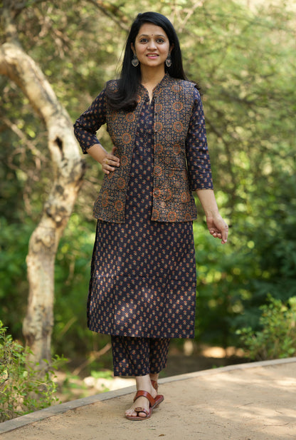 Vibha Kurta Pant with Jacket Set