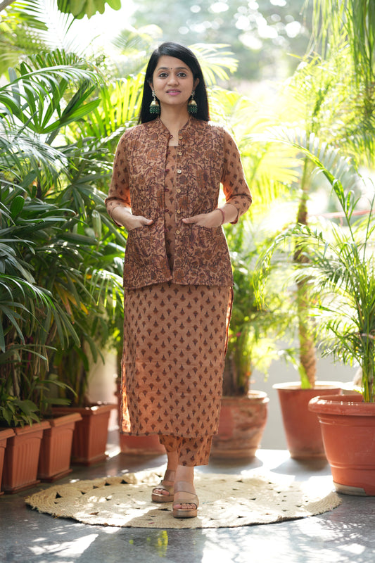 Zuri Kurta Pant with Jacket Set