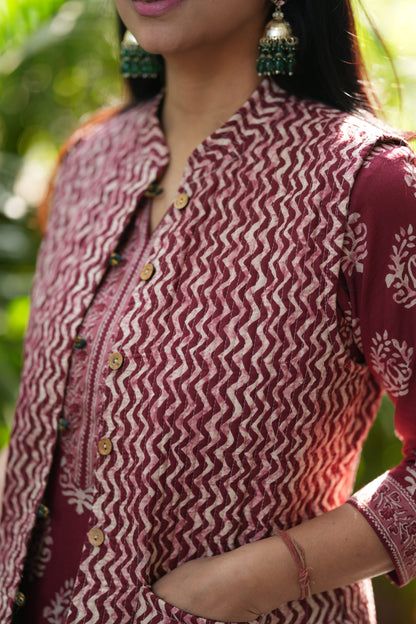 Red Zig-zag Kurta Pant with Jacket Set
