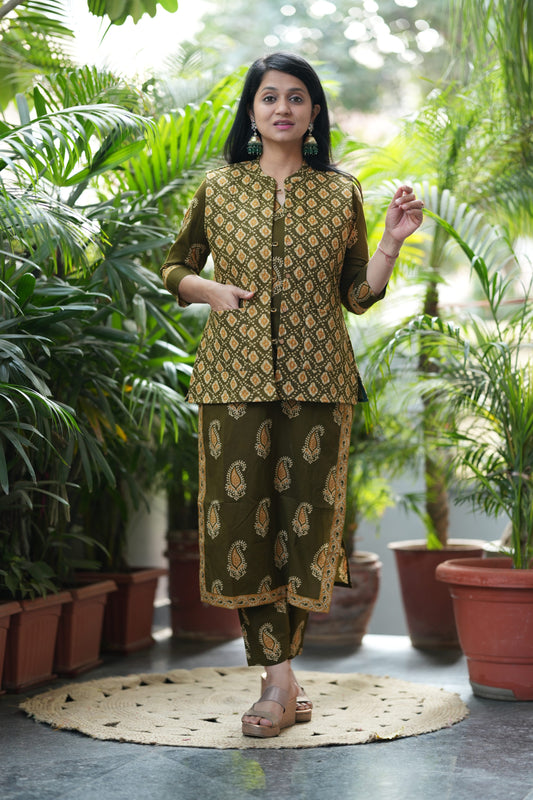 Henna Kurta Pant with Jacket Set