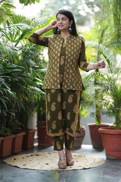 Henna Kurta Pant with Jacket Set