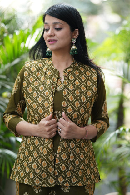 Henna Kurta Pant with Jacket Set