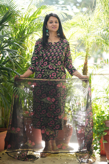 Aarohi Black Floral Cotton Handblock Suit Set