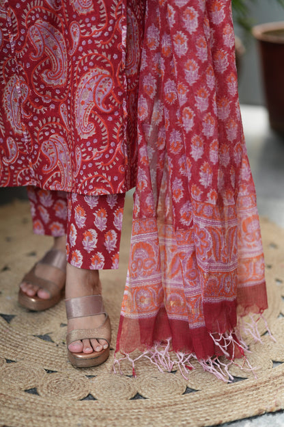 Ravishing Red Cotton Handblock Suit Set