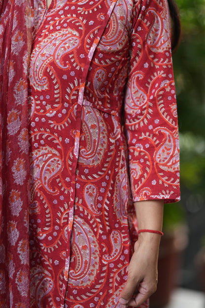 Ravishing Red Cotton Handblock Suit Set