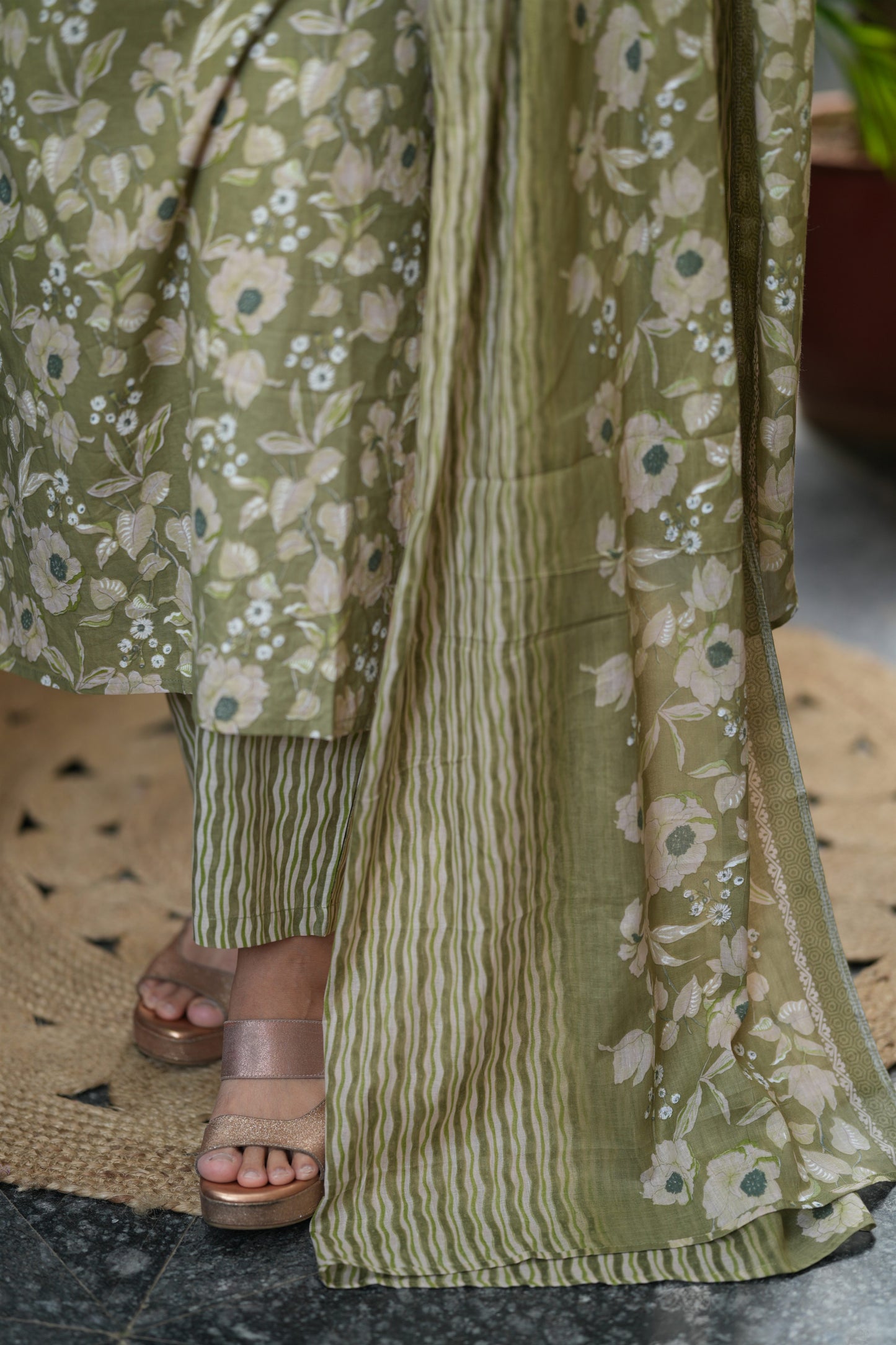 Green Floral Print Cotton Suit Set