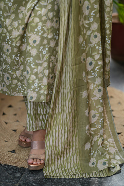 Green Floral Print Cotton Suit Set