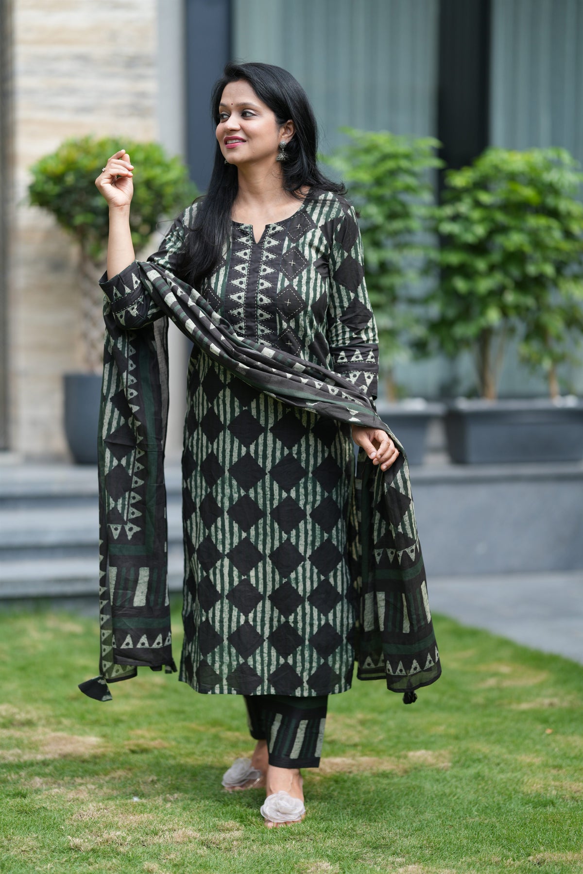 Taarika Katha Cotton Suit Set