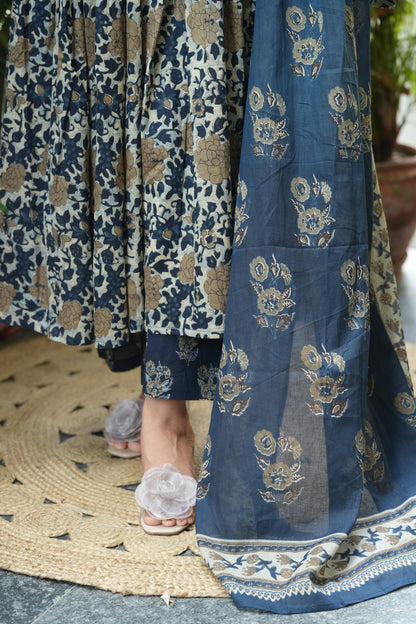 Tarana Alia Cotton Suit Set