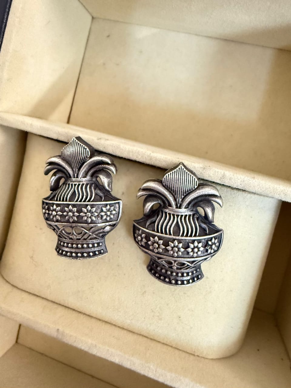 Beautiful Jhumka Set